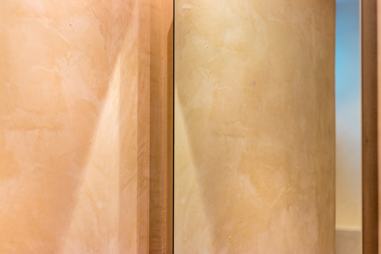 The Timeless Appeal Of Venetian Plaster Finishes